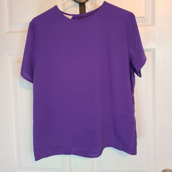 (401) Pembroke Lane Woman's Short Sleeve Blouse, Size: Small Color: Purple - Picture 1 of 13